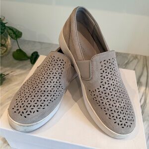 Vionic Kani Women's Suede Slip-On flat Loafers in Gray size 8.5